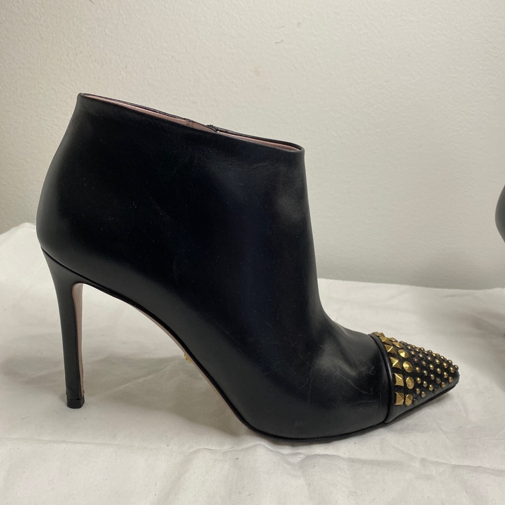 GUCCI BOOTIE! Like new! - Picture 2 of 4